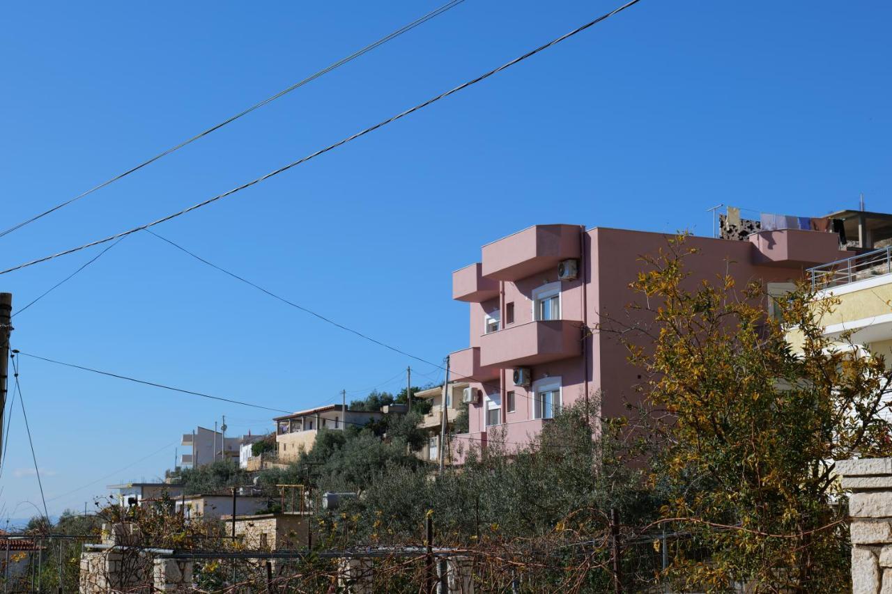 Pink Holiday Sarande Ngoại thất bức ảnh