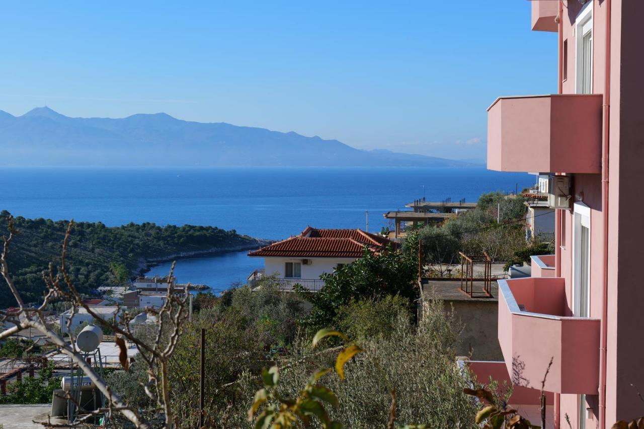 Pink Holiday Sarande Ngoại thất bức ảnh